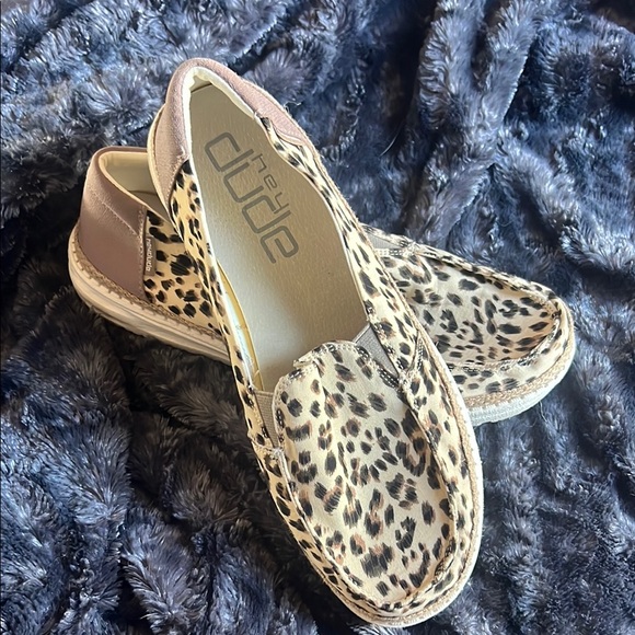 Hey Dude Women's Leopard Print Loafers - Picture 1 of 2